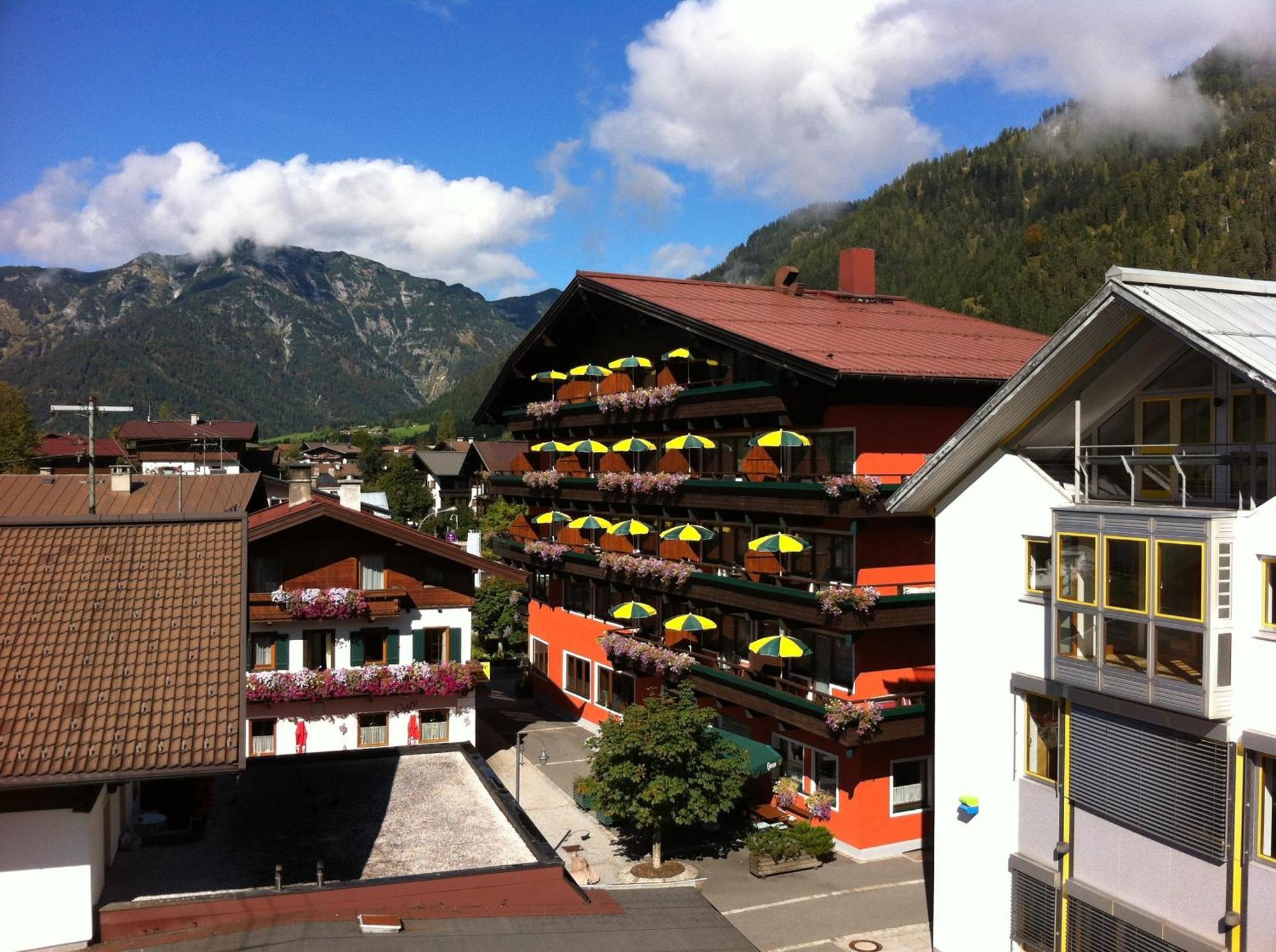 Hotel Tiroler Adler - Bed And Breakfast ไวดริง ภายนอก รูปภาพ