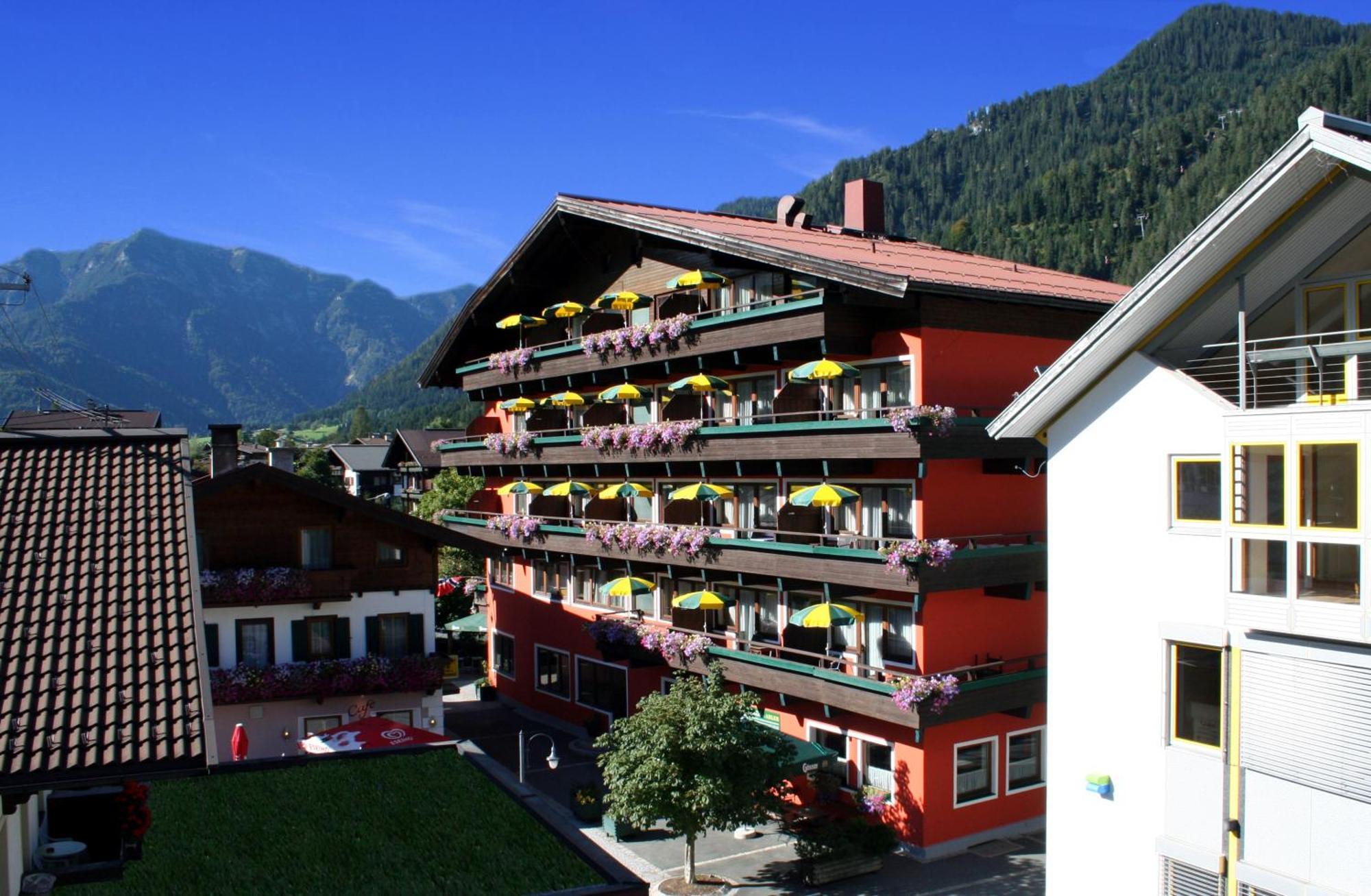 Hotel Tiroler Adler - Bed And Breakfast ไวดริง ภายนอก รูปภาพ