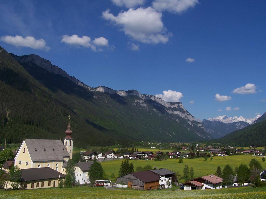 Hotel Tiroler Adler - Bed And Breakfast ไวดริง ภายนอก รูปภาพ